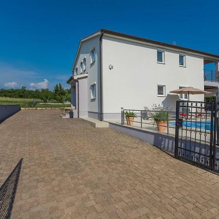 Silver Holiday House Vrvari 外观 照片