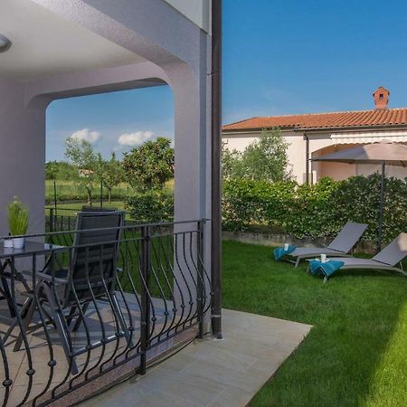 Silver Holiday House Vrvari 外观 照片