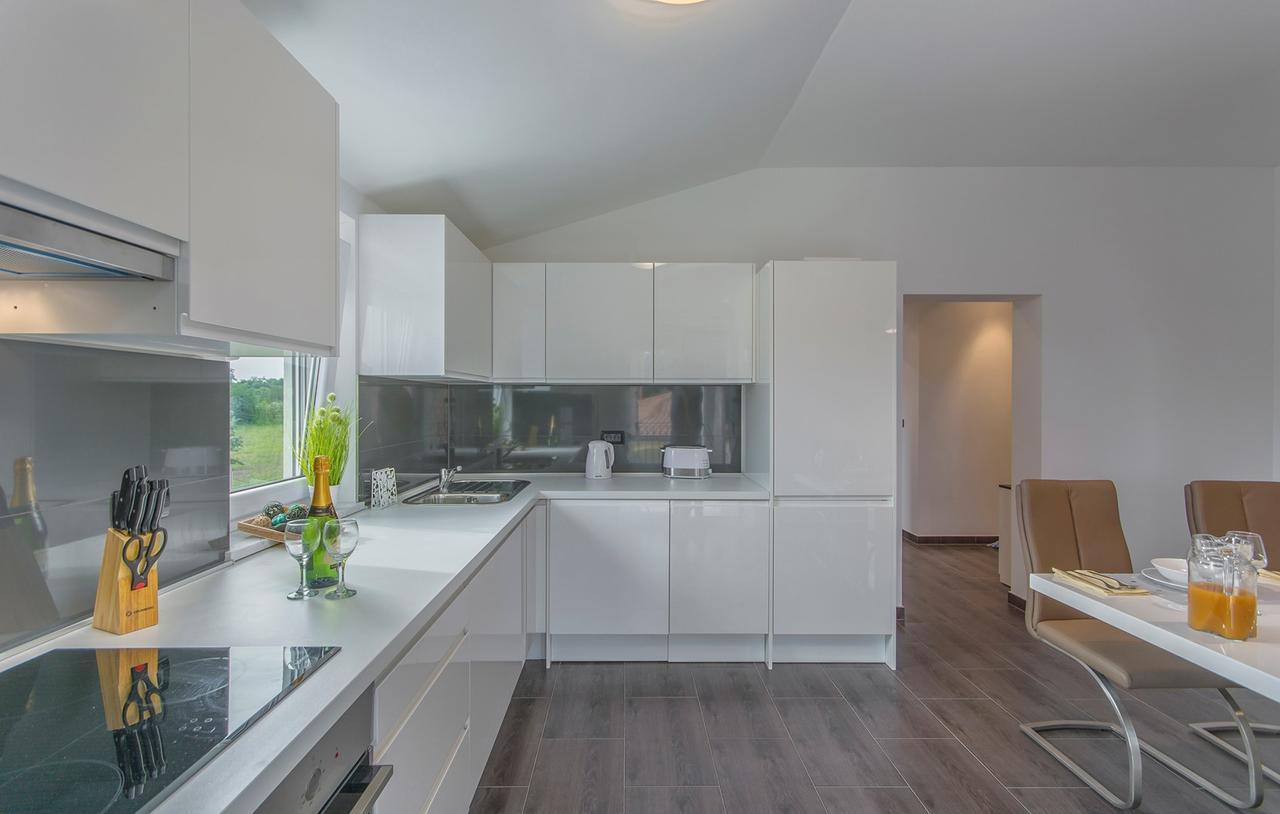Silver Holiday House Vrvari 外观 照片