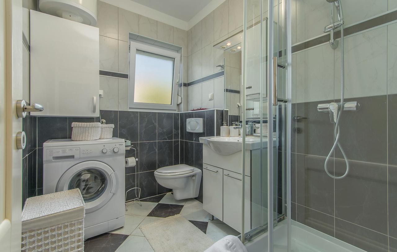 Silver Holiday House Vrvari 外观 照片
