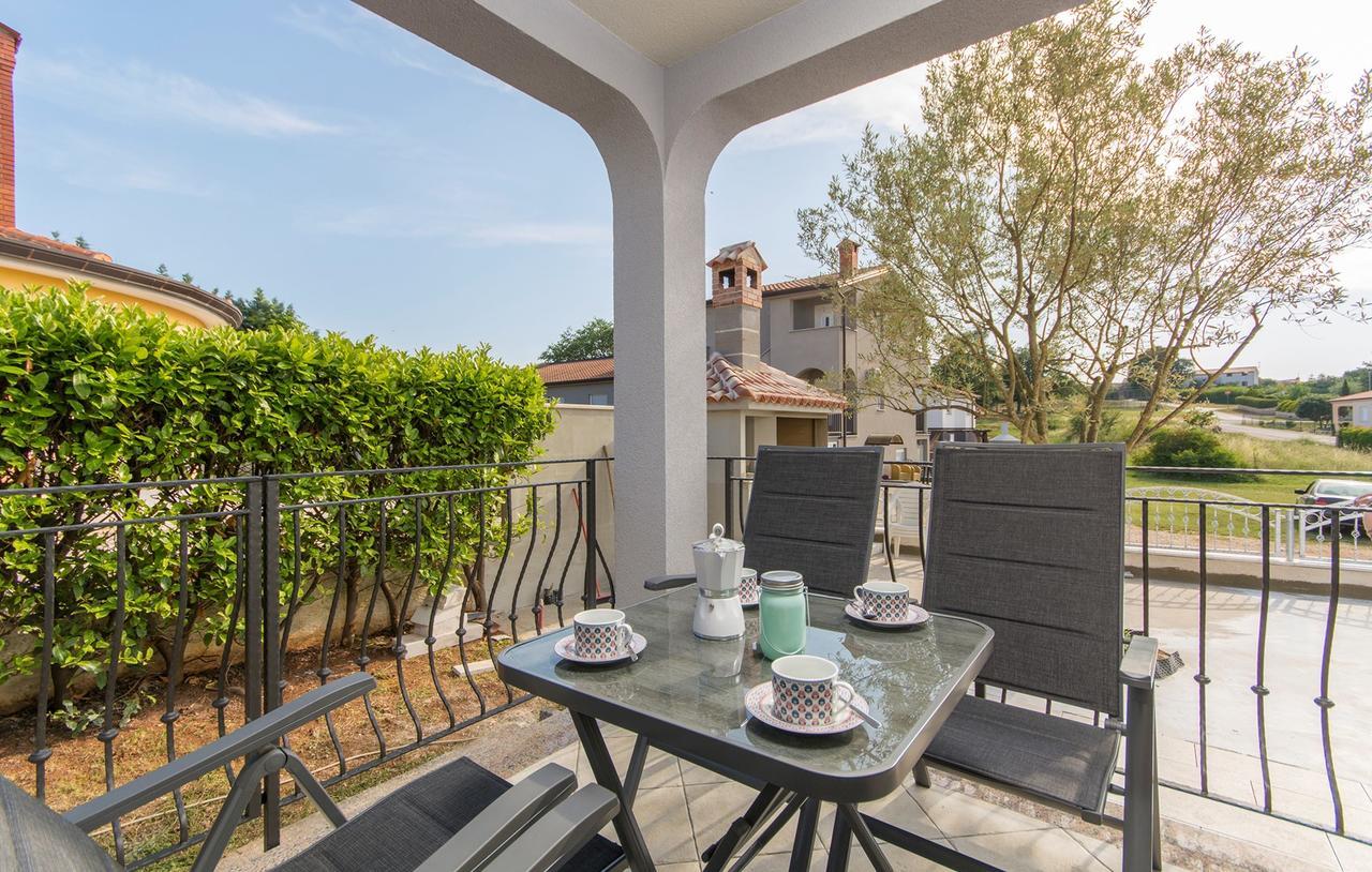 Silver Holiday House Vrvari 外观 照片