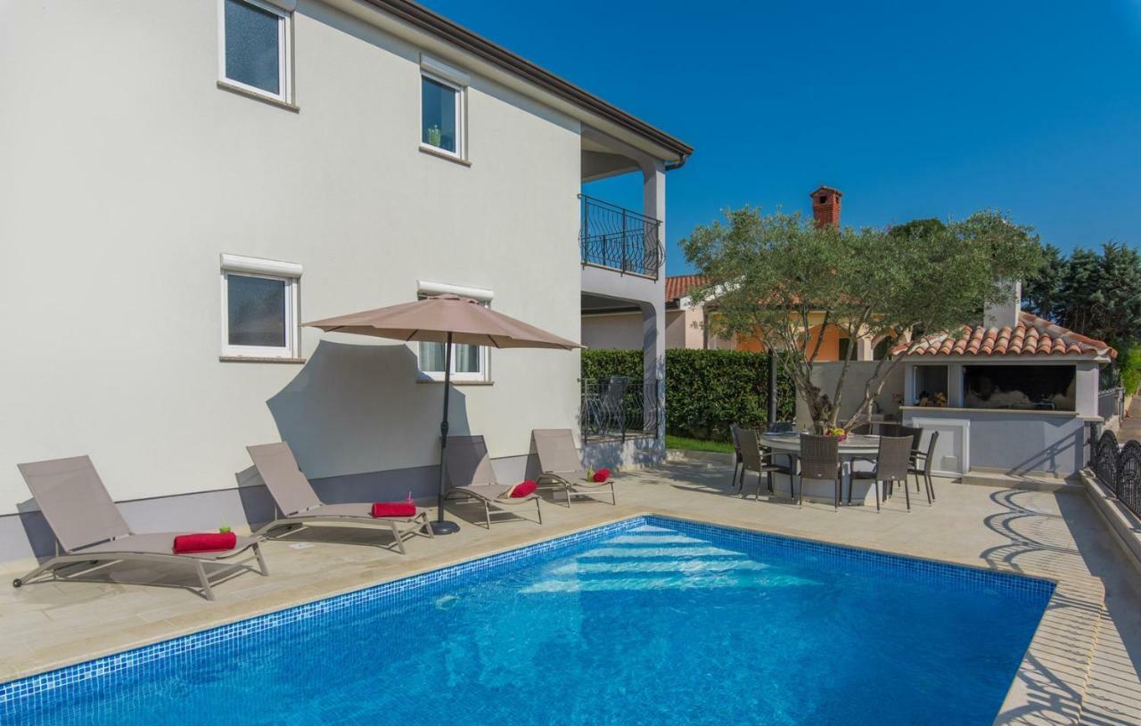 Silver Holiday House Vrvari 外观 照片
